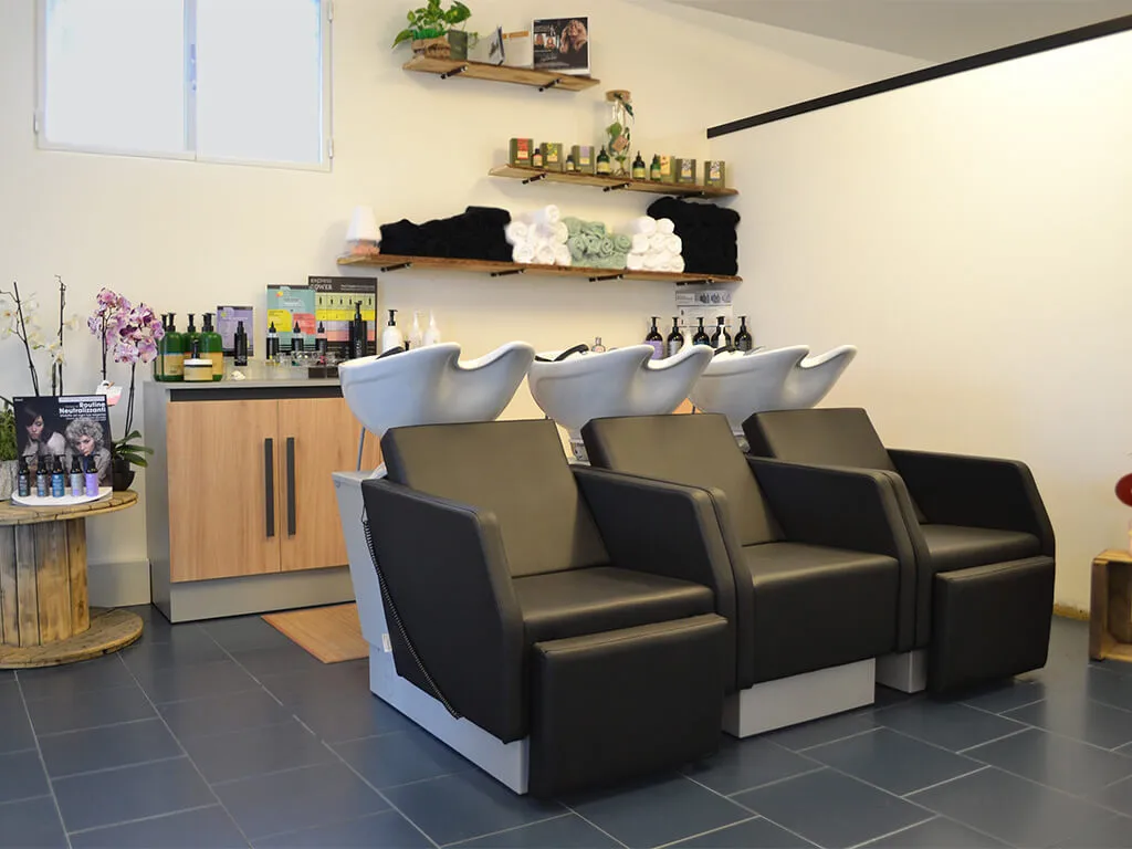 washing point hair salon